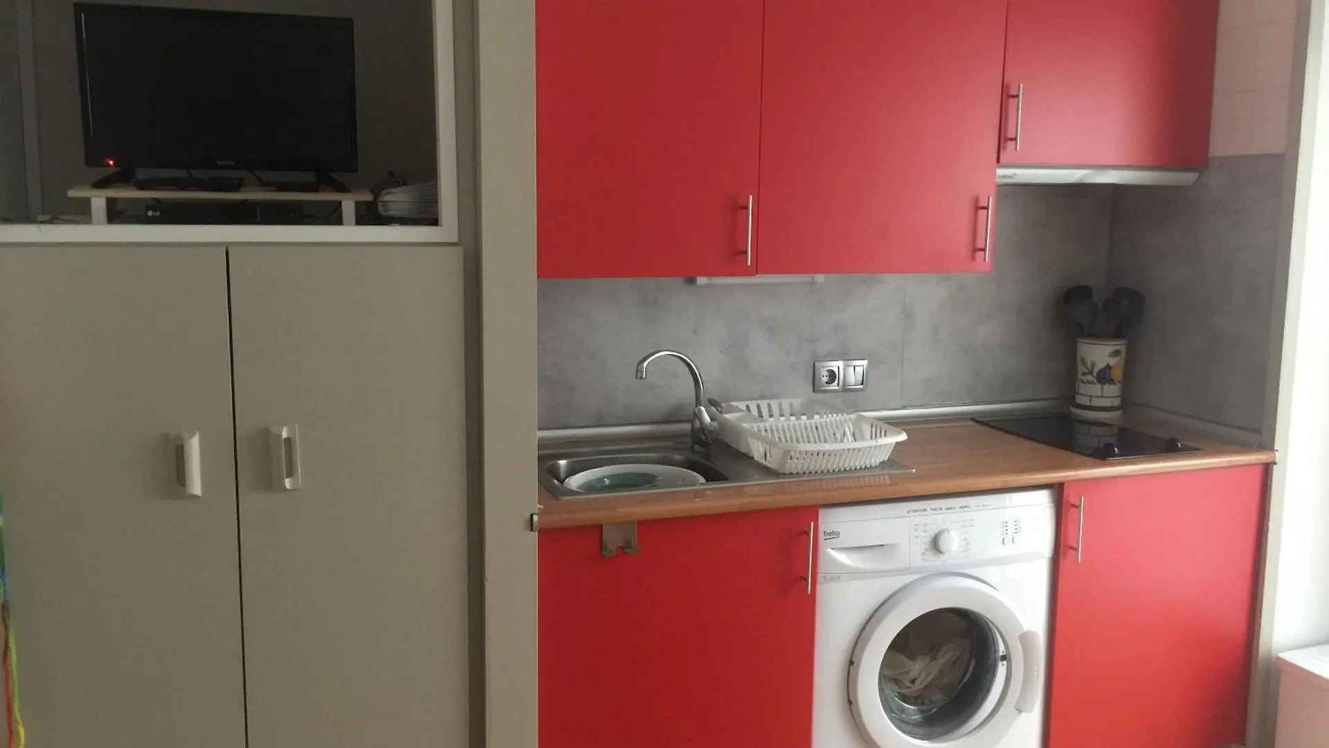 Apartment Appartement Pres De La Plage Empuriabrava